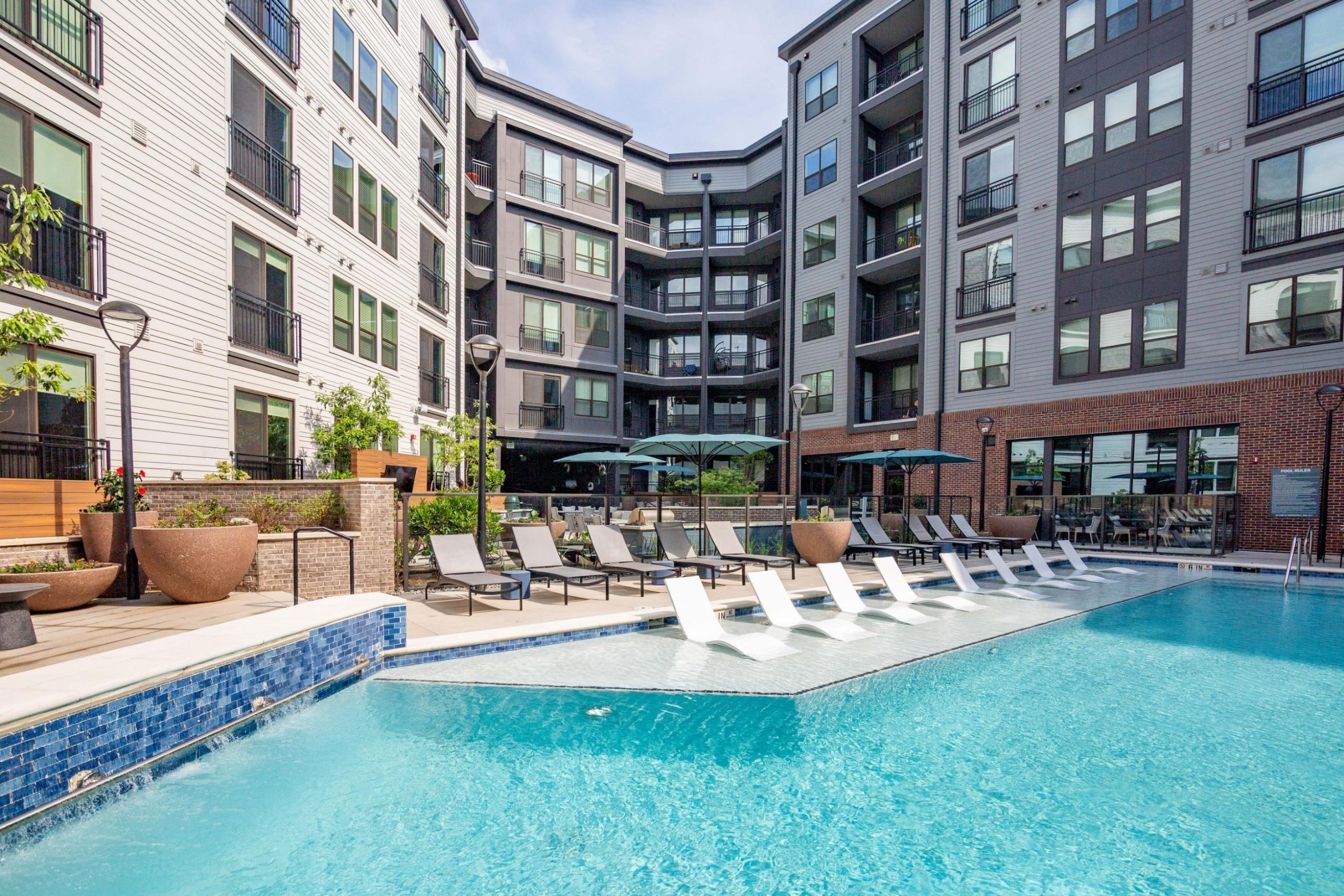 Notion_LuxuryApartments_Pool_DecaturGeorgia